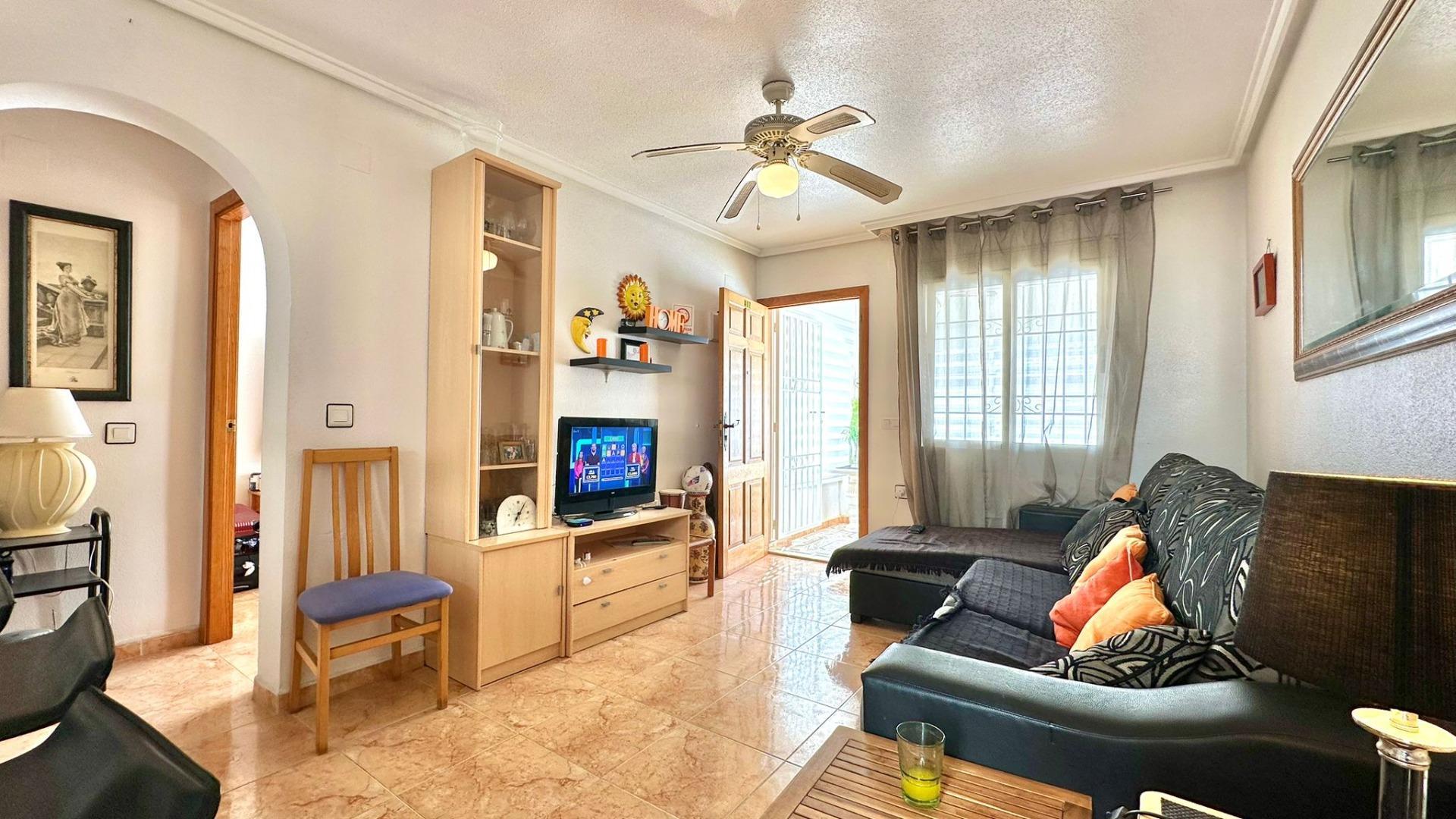 2-Bedroom Bungalow in El Limonar, Torrevieja - Image 1