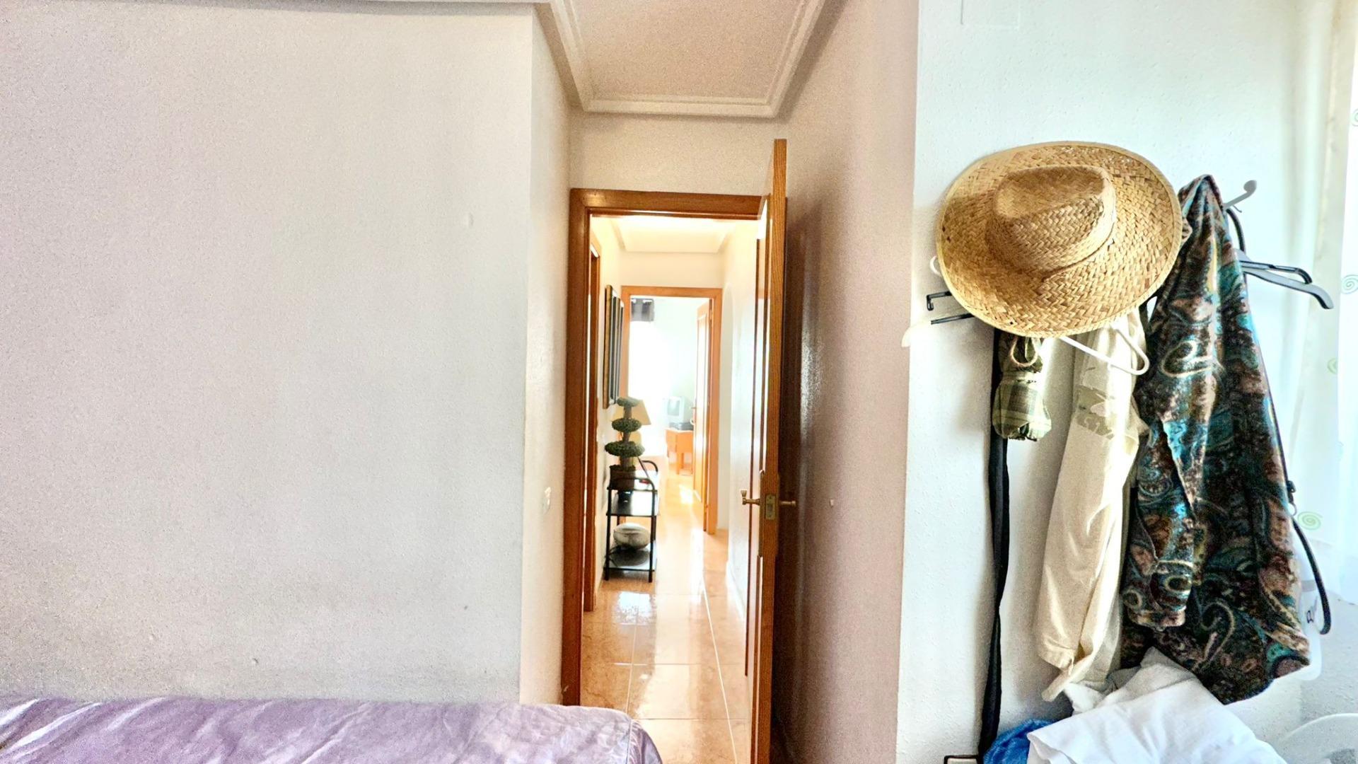 2-Bedroom Bungalow in El Limonar, Torrevieja - Image 25