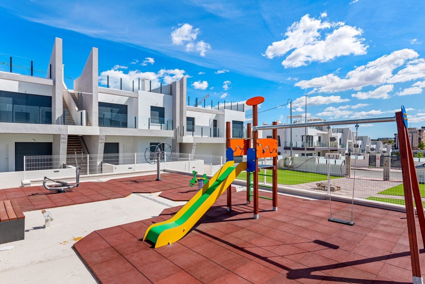 2-Bedroom Apartment in Pueblo, San Miguel de Salinas - Image 29