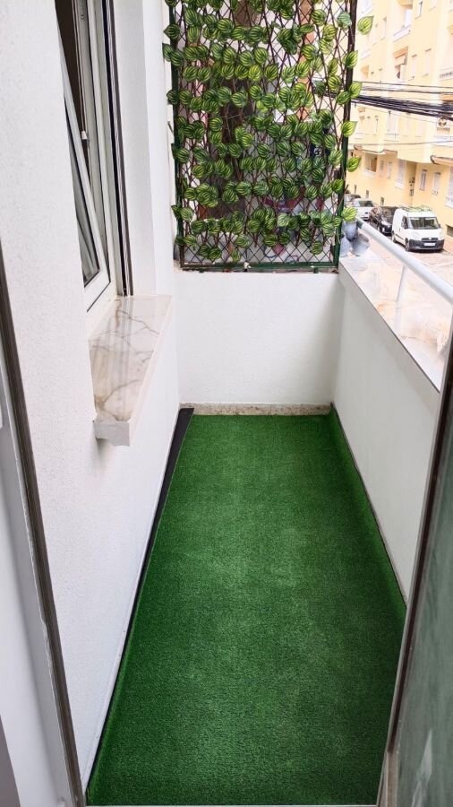 3-Bedroom Apartment in Torrevieja - Image 5