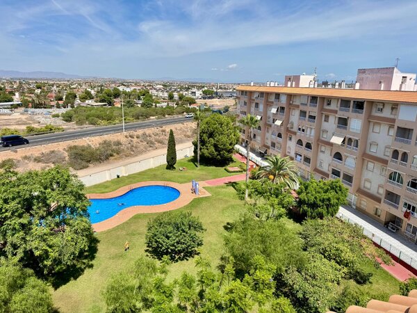 2-Zimmer Dachgeschosswohnung in Centro, Torrevieja