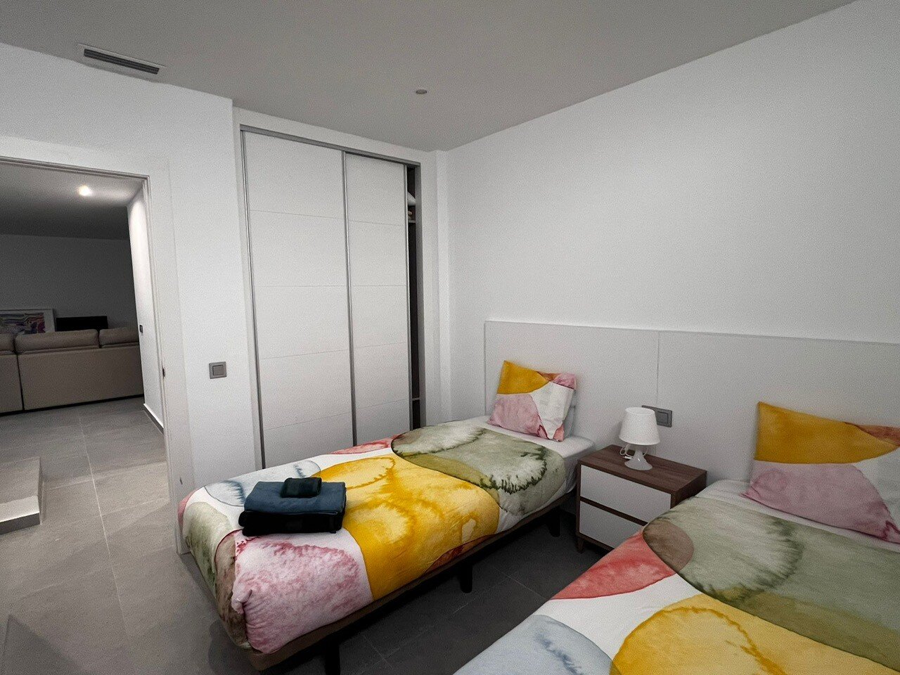 5-Bedroom Villa in Comunidad Valenciana, Algorfa - Image 25