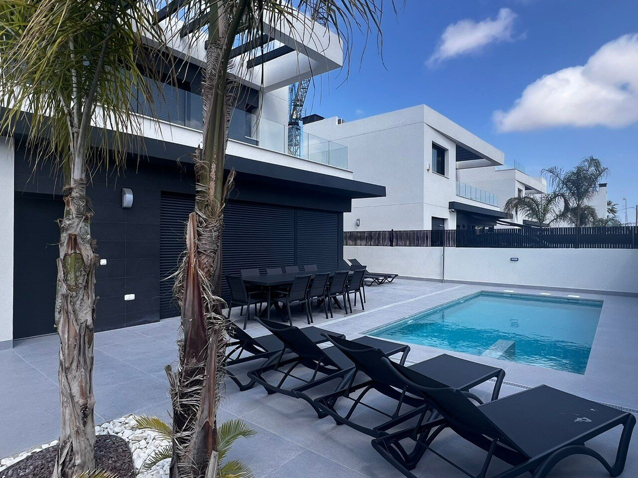 5-Bedroom Villa in Comunidad Valenciana, Algorfa - Image 6