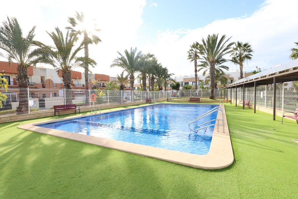 3-Bedroom House in Los Dolses, Orihuela Costa - Image 1