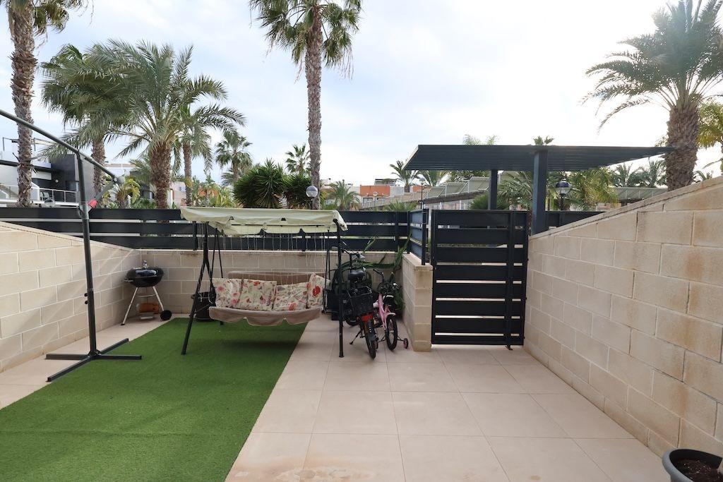 3-Bedroom House in Los Dolses, Orihuela Costa - Image 10