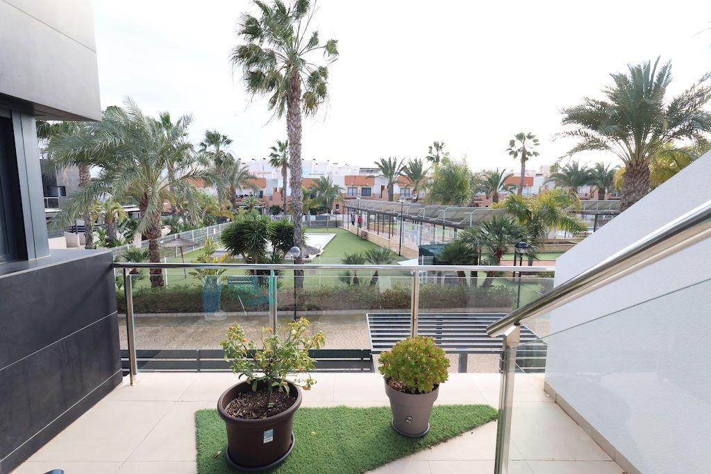 3-Bedroom House in Los Dolses, Orihuela Costa - Image 18