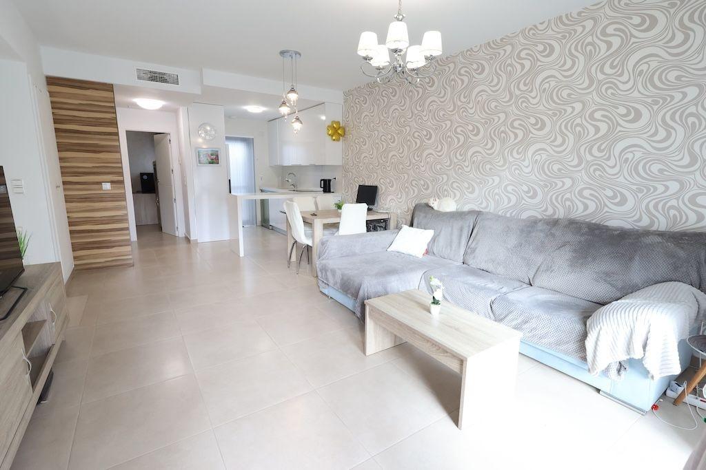 3-Bedroom House in Los Dolses, Orihuela Costa - Image 7