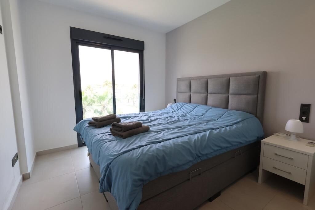 2-Bedroom Bungalow in Guardamar del Segura - Image 10