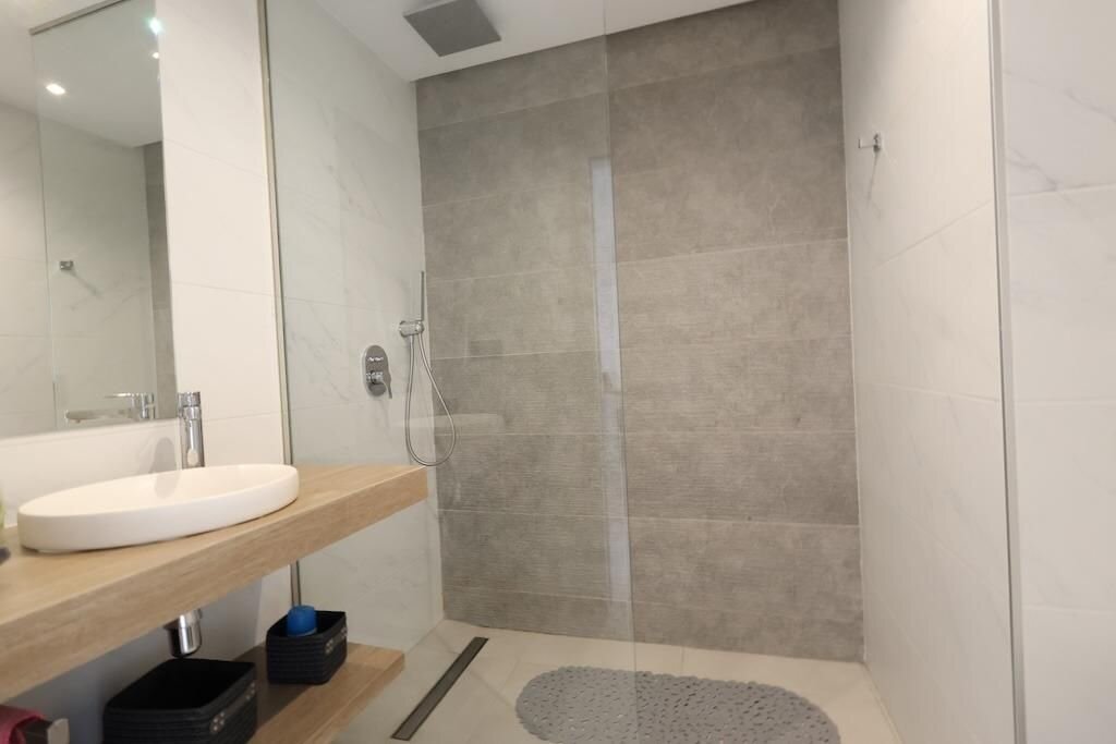2-Bedroom Bungalow in Guardamar del Segura - Image 11