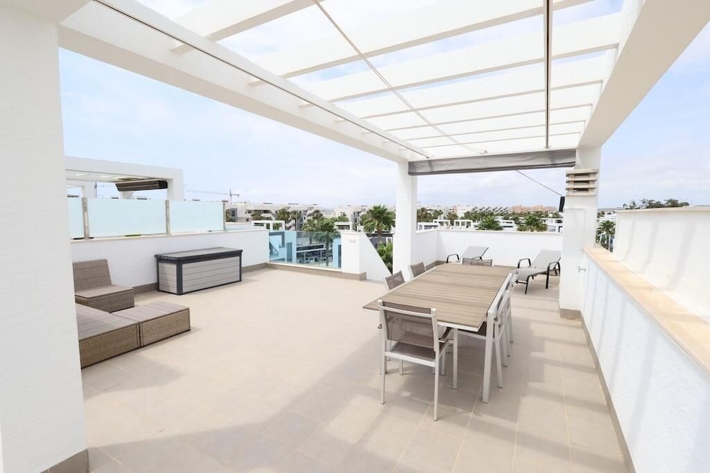 2-Bedroom Bungalow in Guardamar del Segura - Image 13