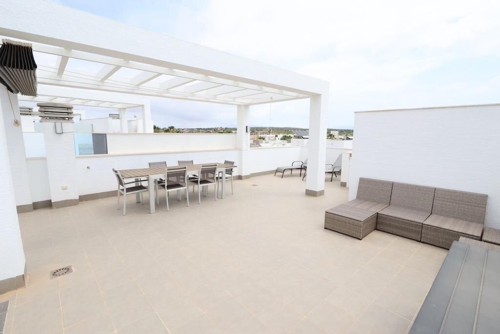 2-Bedroom Bungalow in Guardamar del Segura - Image 15