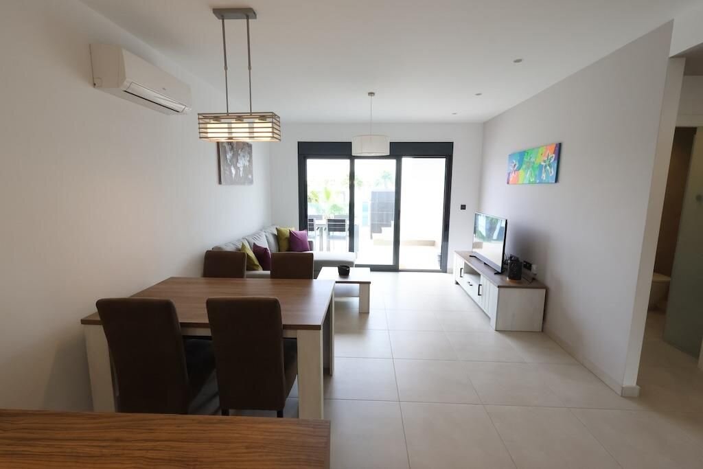 2-Bedroom Bungalow in Guardamar del Segura - Image 5
