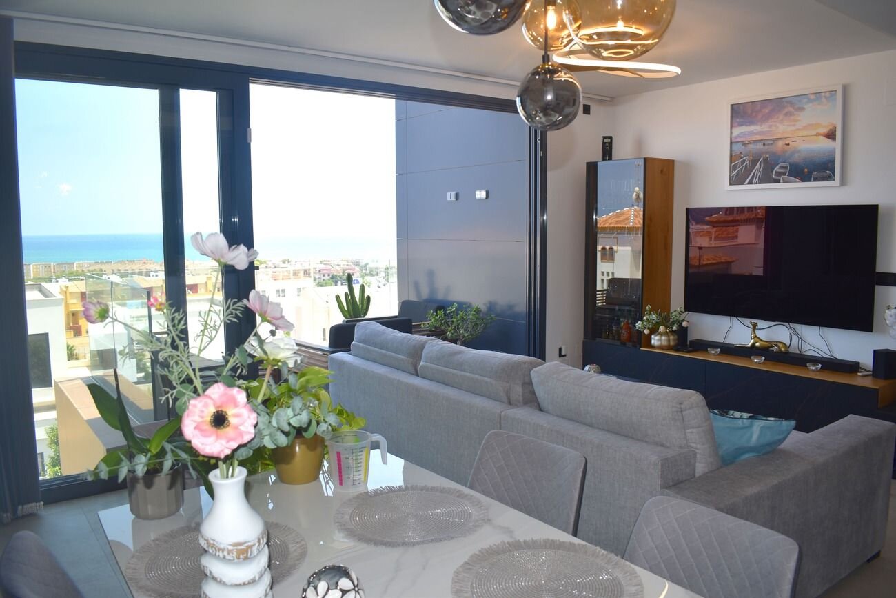 3-Bedroom Apartment in El Edén - Los Estaños, Guardamar del Segura - Image 7