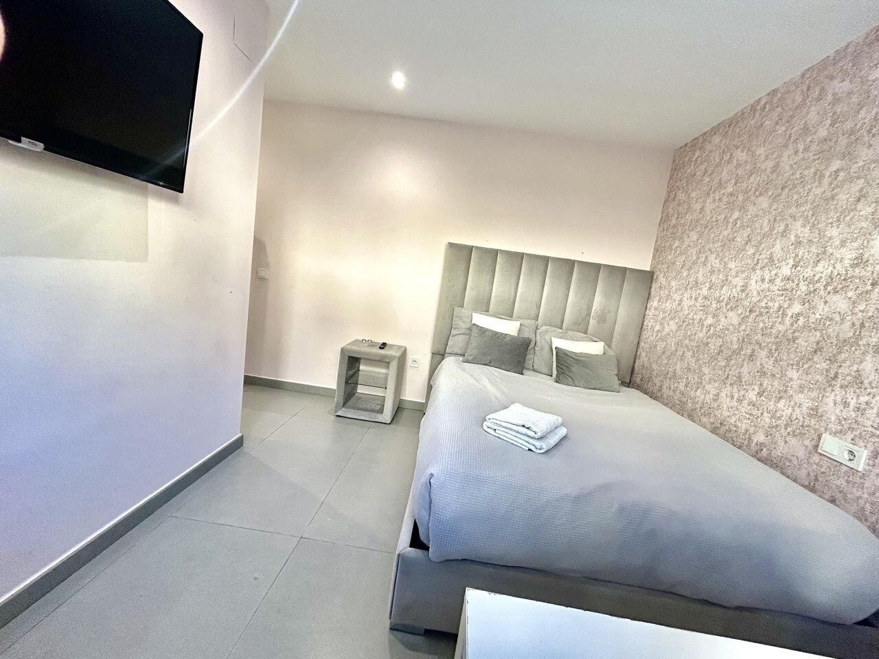 5-Bedroom Villa in La Siesta, Torrevieja - Image 20