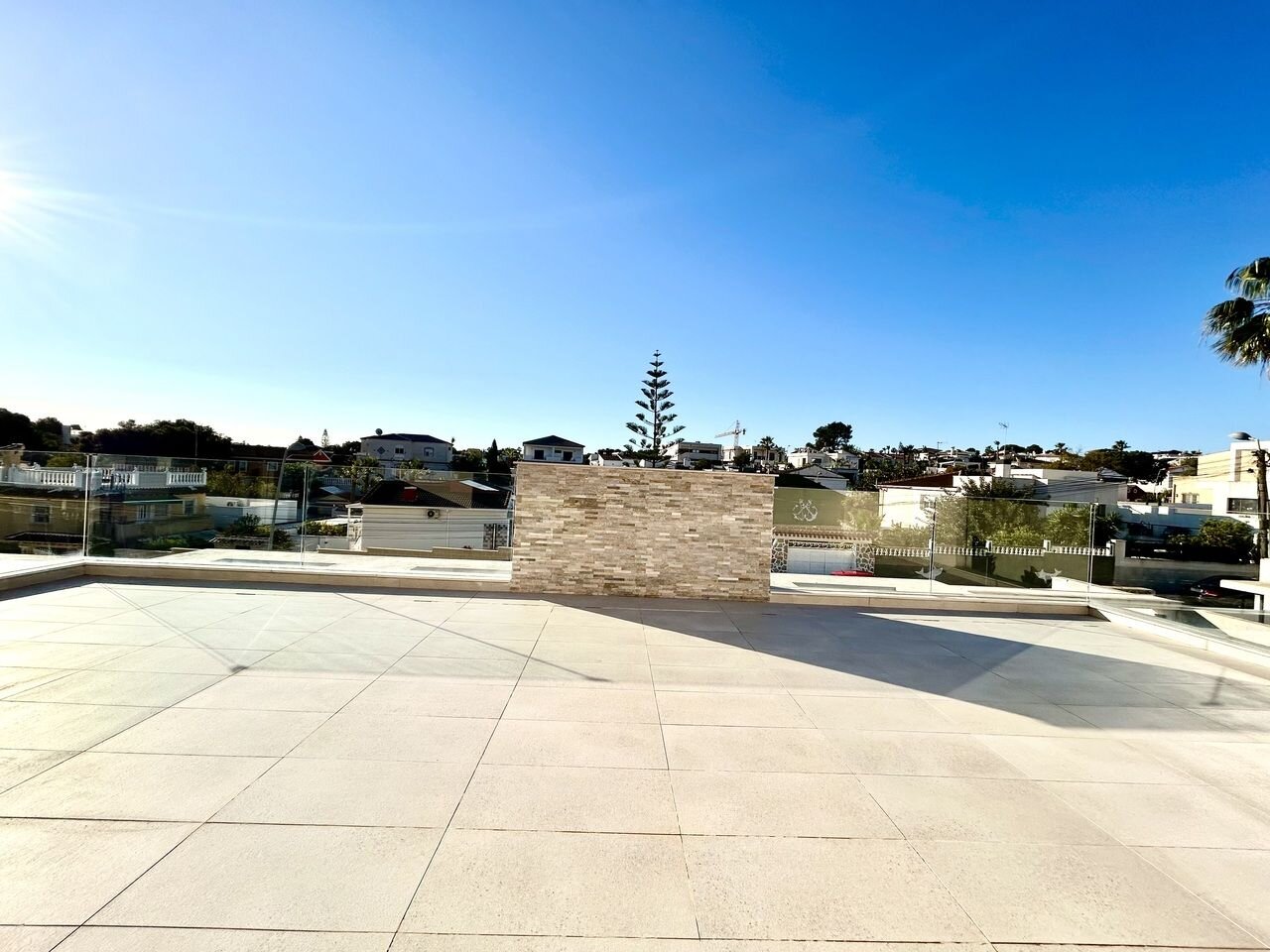 5-Bedroom Villa in La Siesta, Torrevieja - Image 21