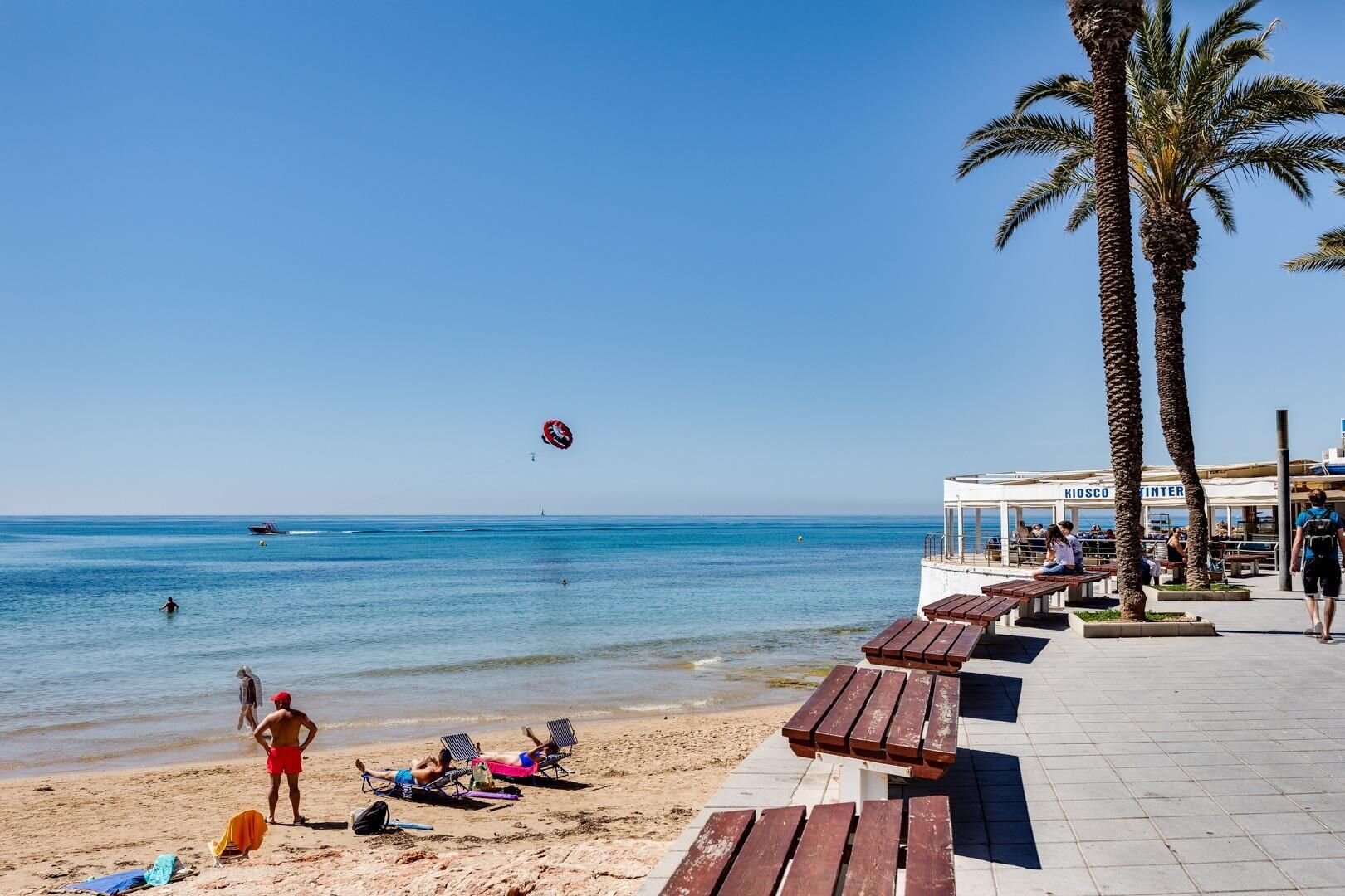 3-Bedroom Apartment in Estacion de Autobuses, Torrevieja - Image 22