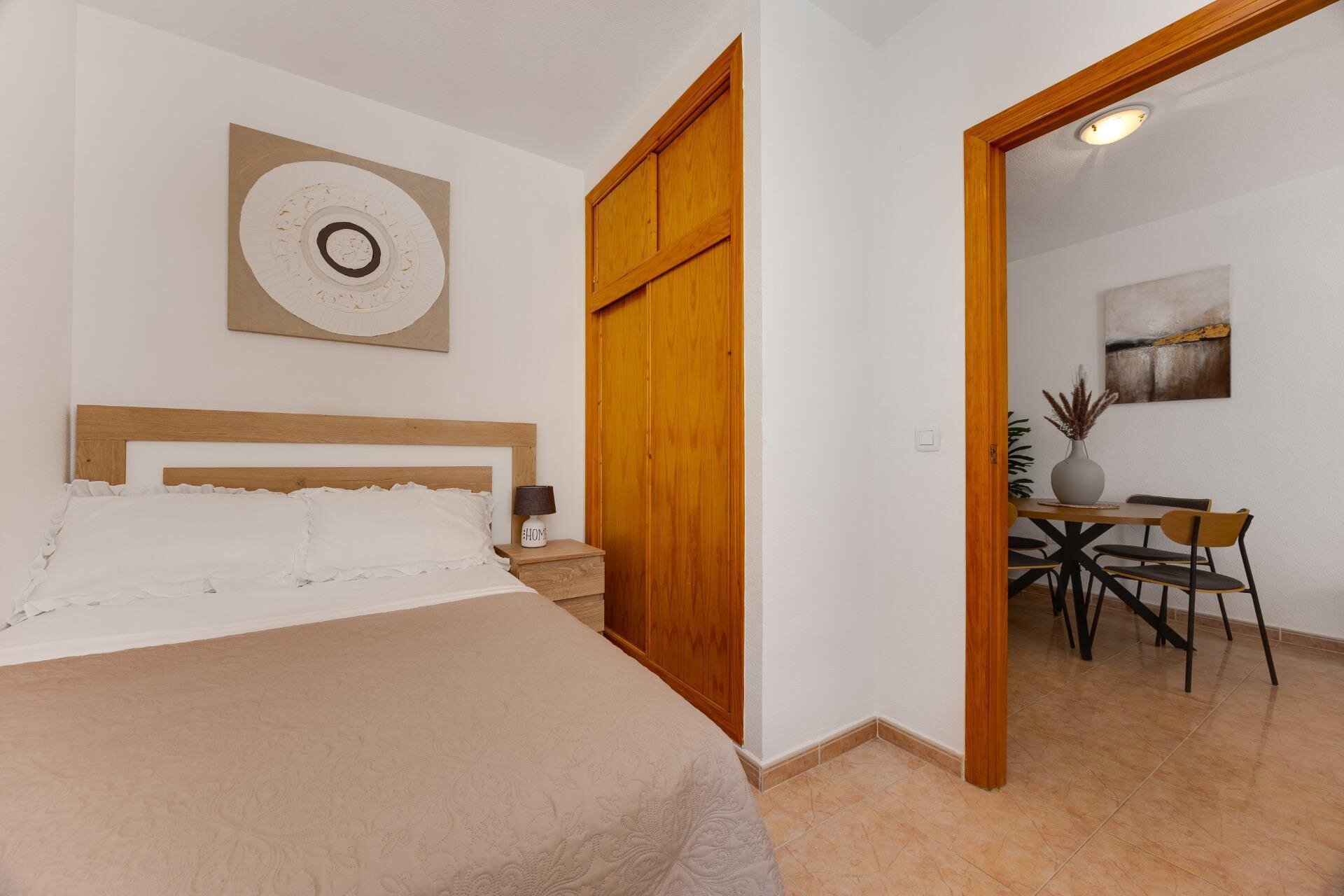 3-Bedroom Apartment in Estacion de Autobuses, Torrevieja - Image 40