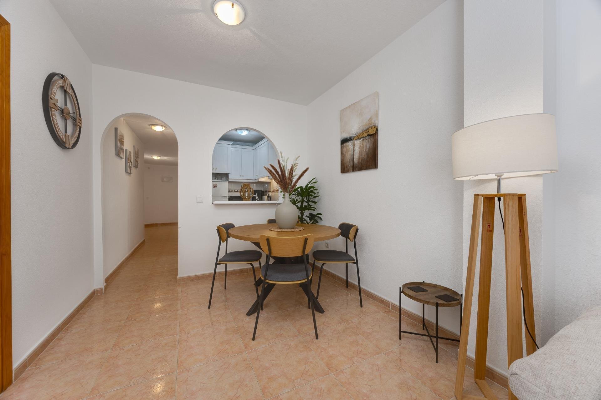 3-Bedroom Apartment in Estacion de Autobuses, Torrevieja - Image 48