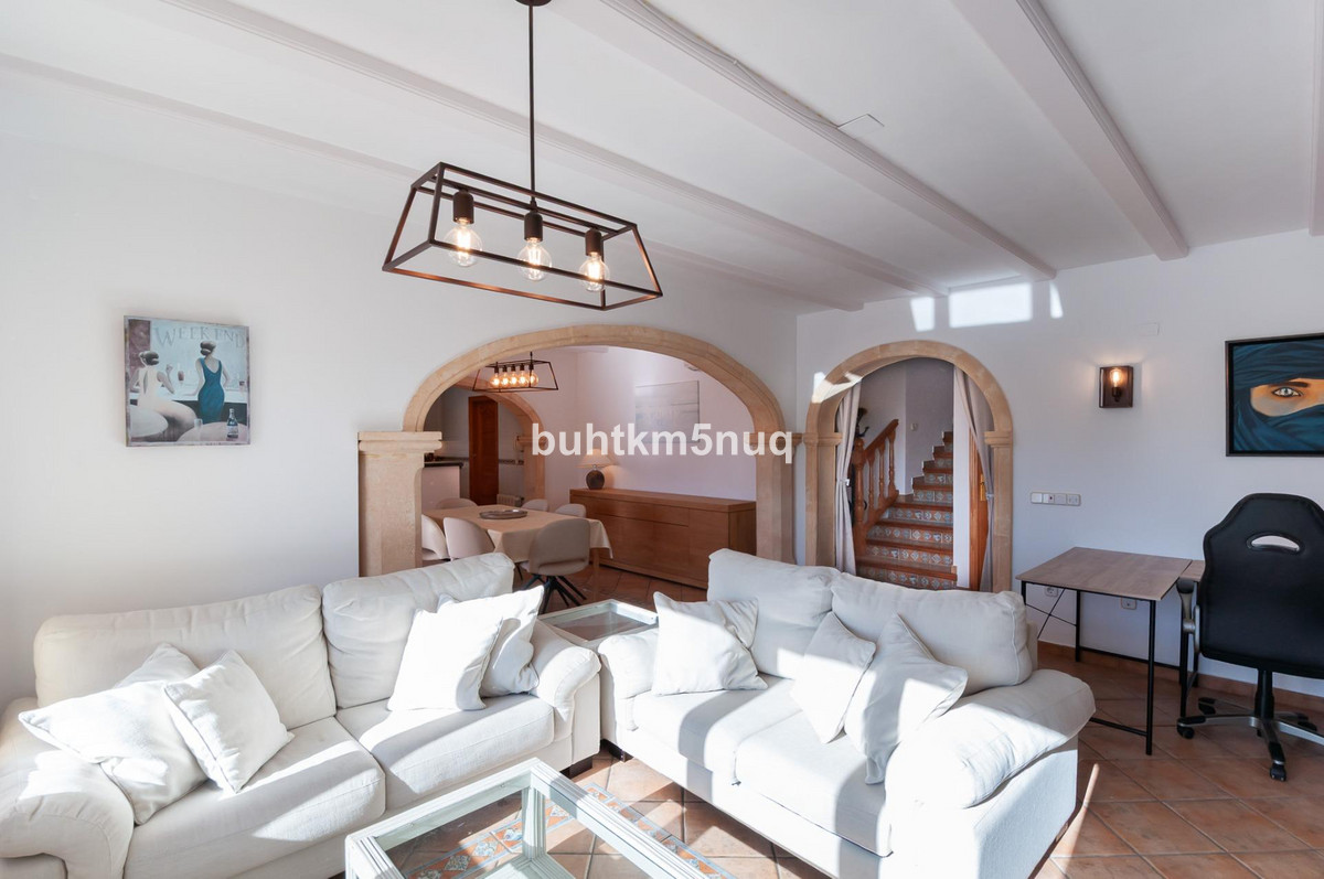 4-Bedroom Detached House in  Calpe | Sunny Casas - Costa ... - Image 6