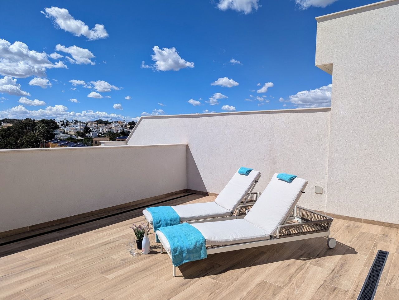 2-Bedroom Penthouse in Las Filipinas, Orihuela Costa - Image 15