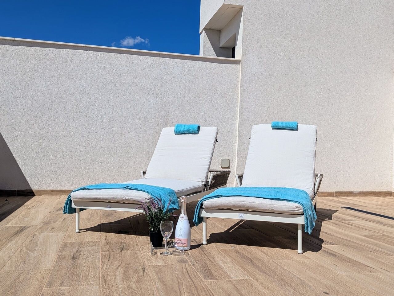 2-Bedroom Penthouse in Las Filipinas, Orihuela Costa - Image 17