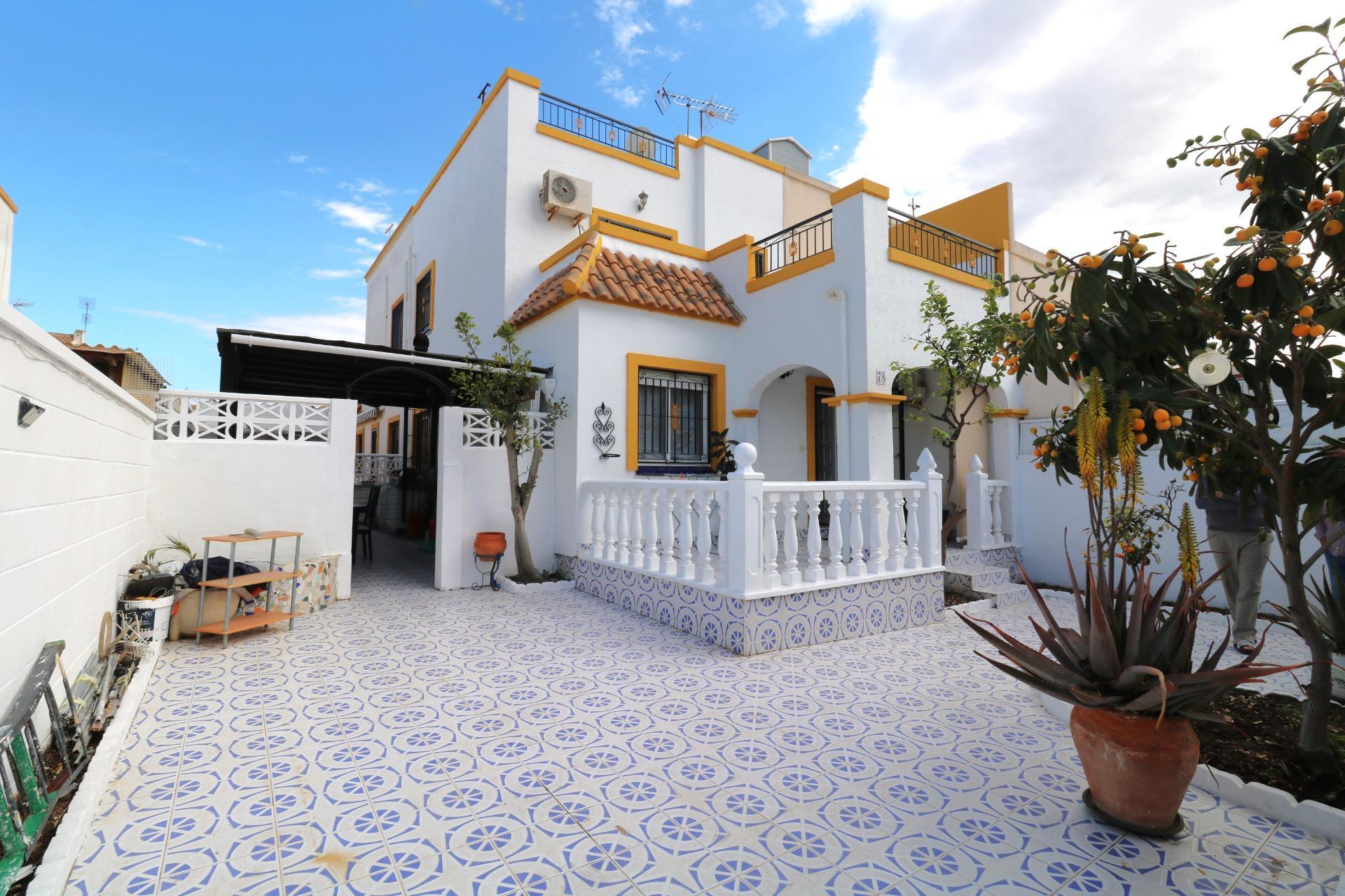 3-Bedroom Apartment in La Siesta - El Salado - Torreta, Torrevieja - Image 1