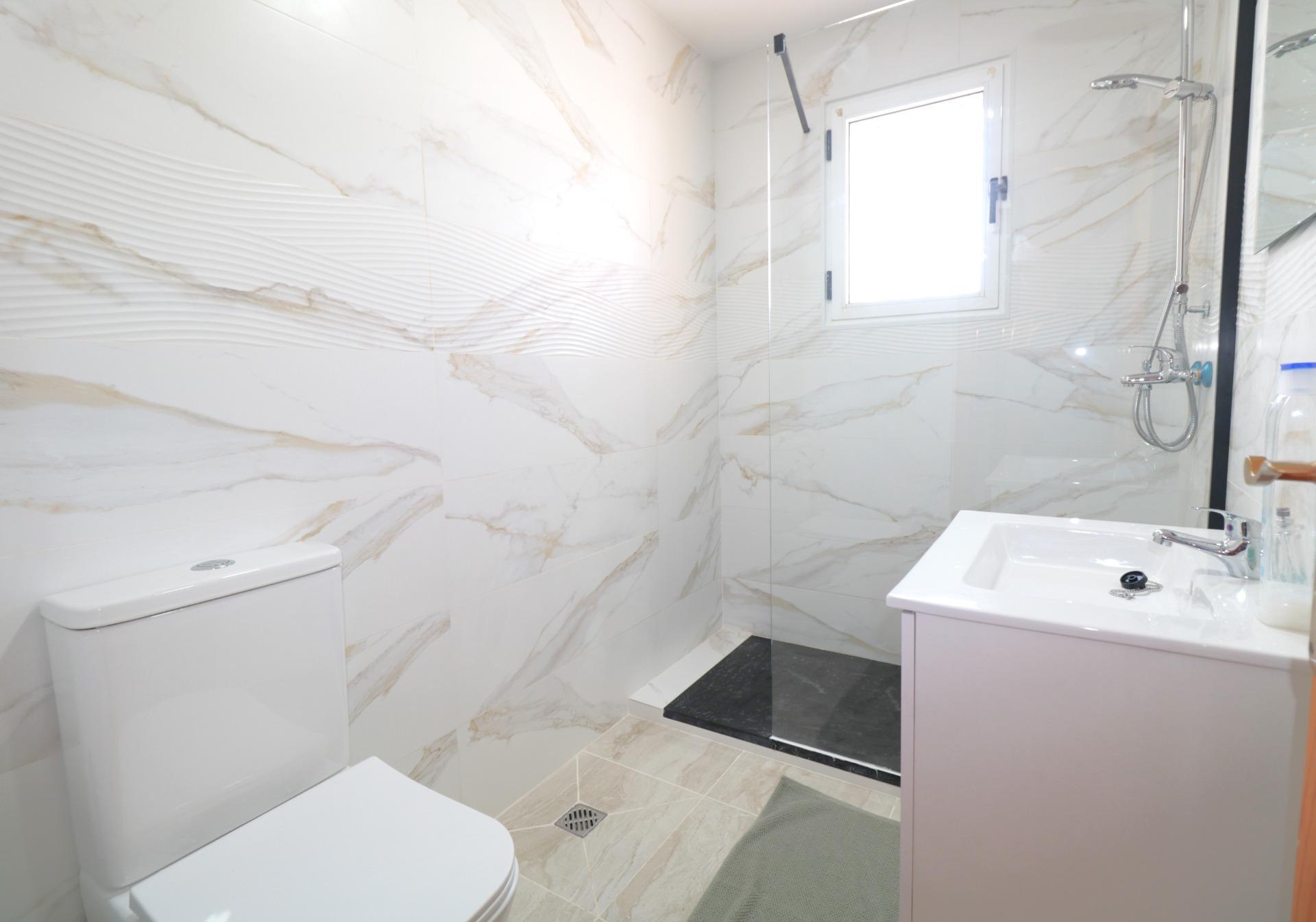 3-Bedroom Apartment in La Siesta - El Salado - Torreta, Torrevieja - Image 10