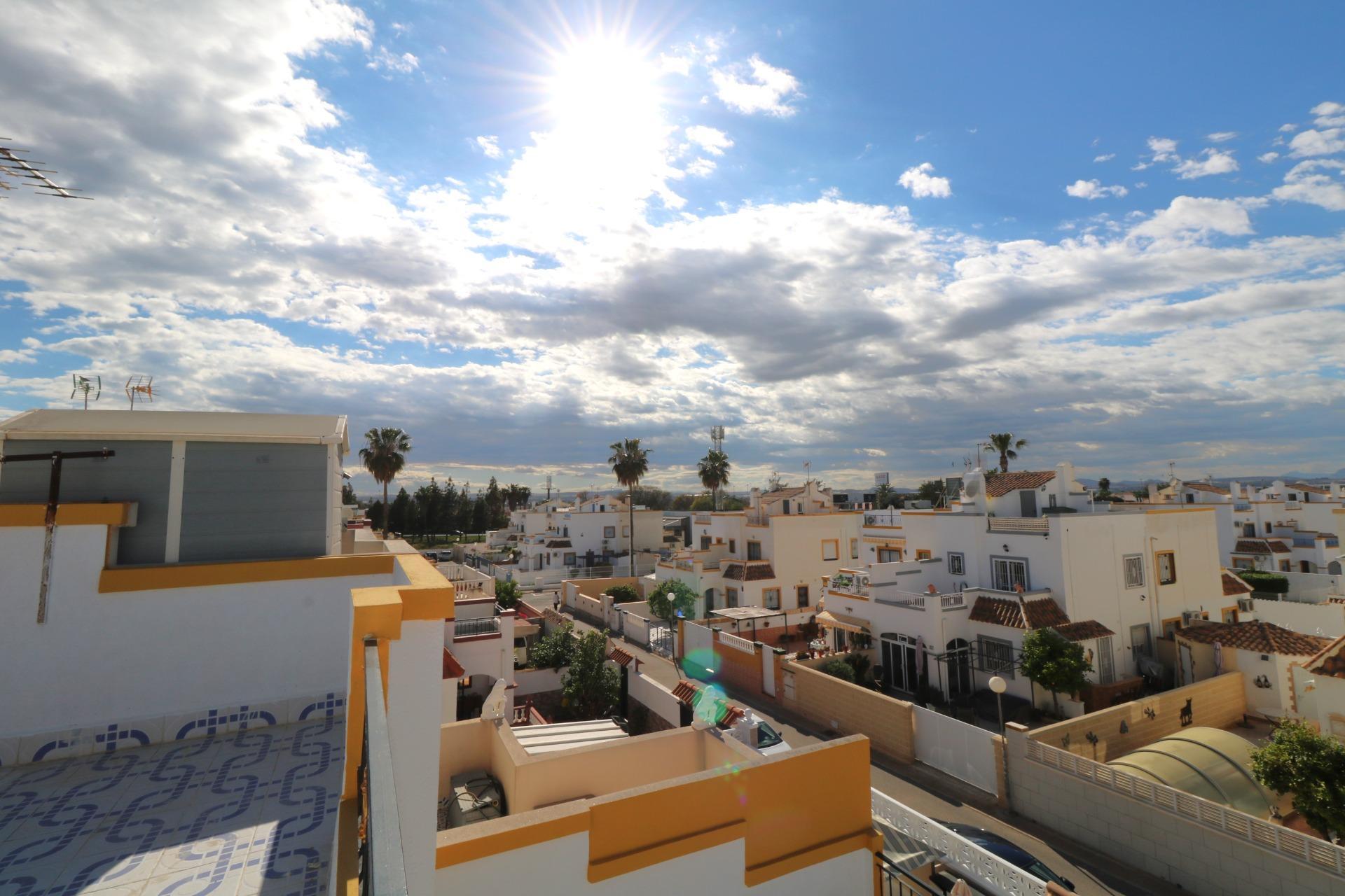 3-Bedroom Apartment in La Siesta - El Salado - Torreta, Torrevieja - Image 28