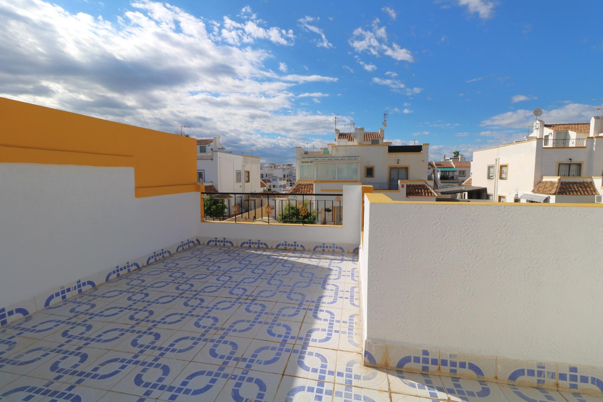 3-Bedroom Apartment in La Siesta - El Salado - Torreta, Torrevieja - Image 29
