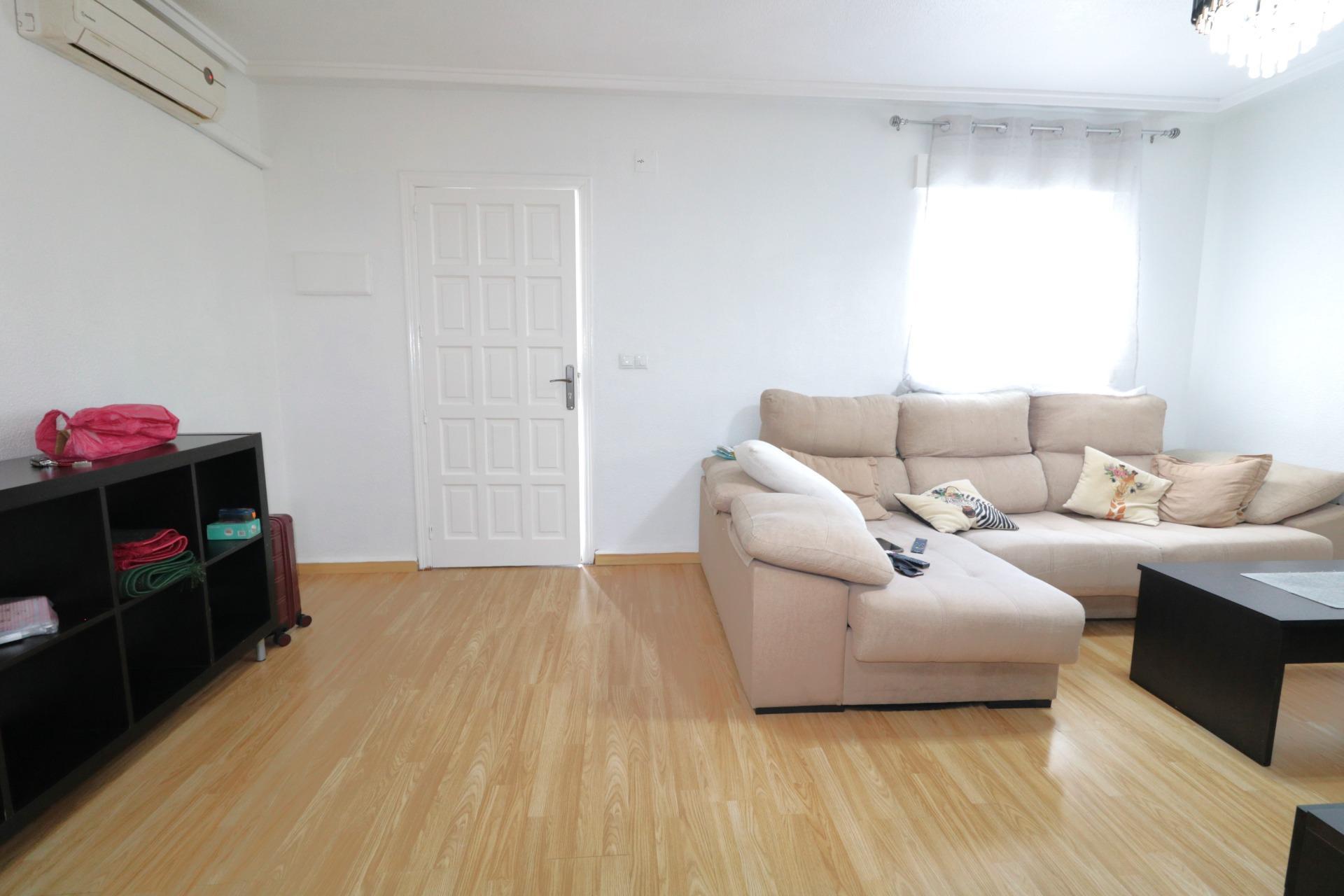 3-Bedroom Apartment in La Siesta - El Salado - Torreta, Torrevieja - Image 7
