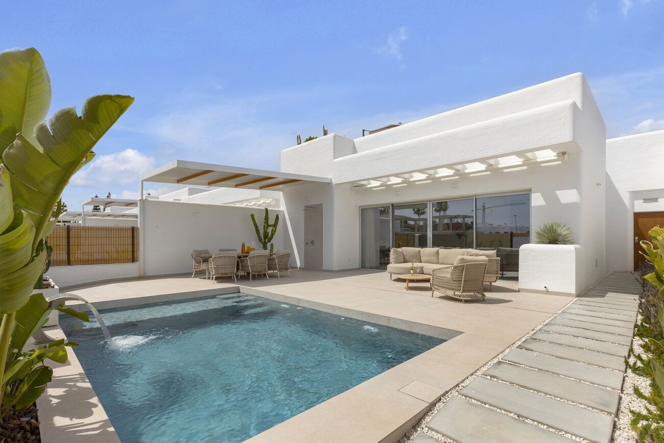 3-Bedroom Villa in Los Alcázares, Los Alcázares - Image 1