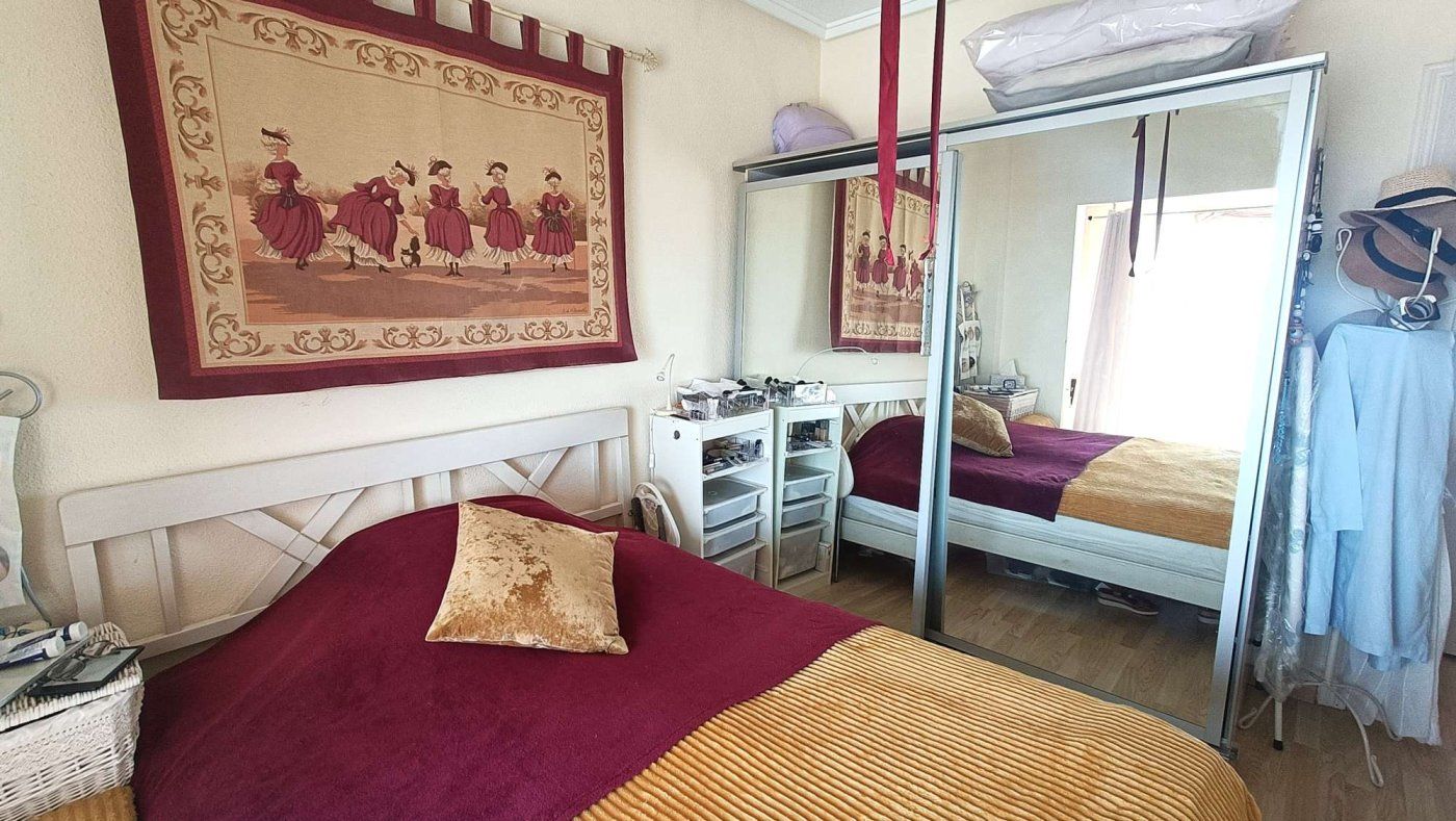 1-Bedroom Apartment in Rojales - Image 10