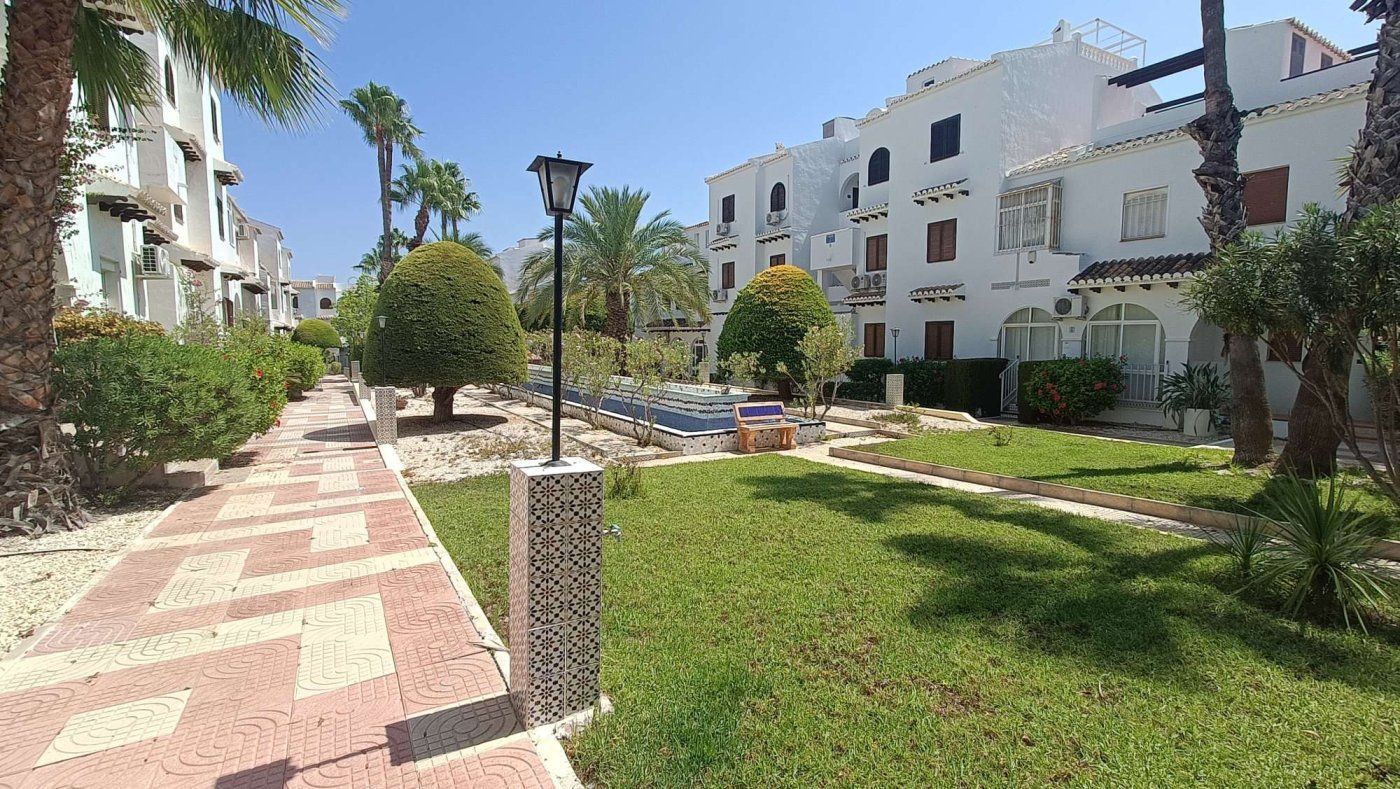 1-Bedroom Apartment in Rojales - Image 32