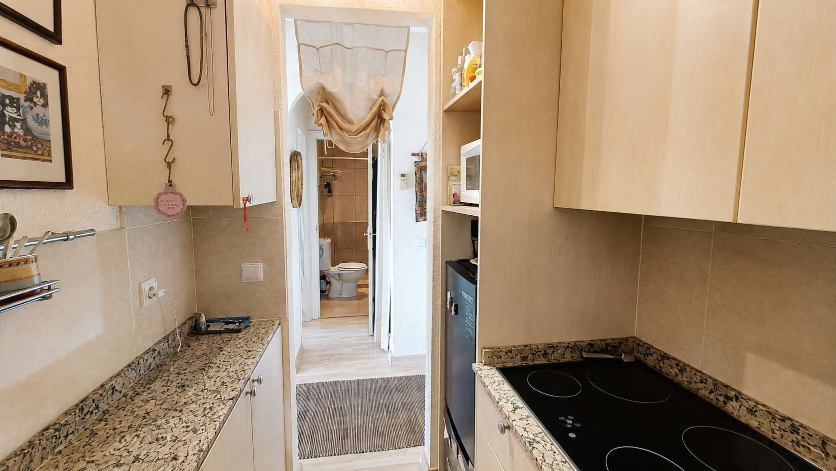 1-Bedroom Apartment in Rojales - Image 8