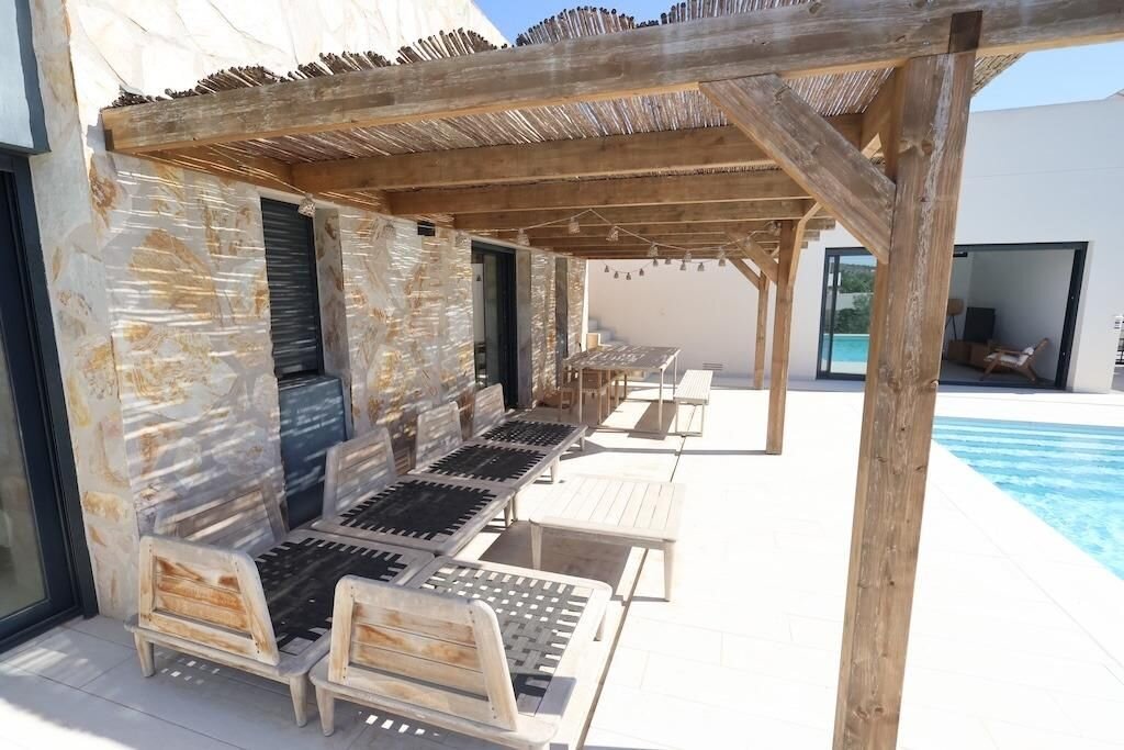 3-Bedroom Villa in Comunidad Valenciana, Algorfa - Image 16