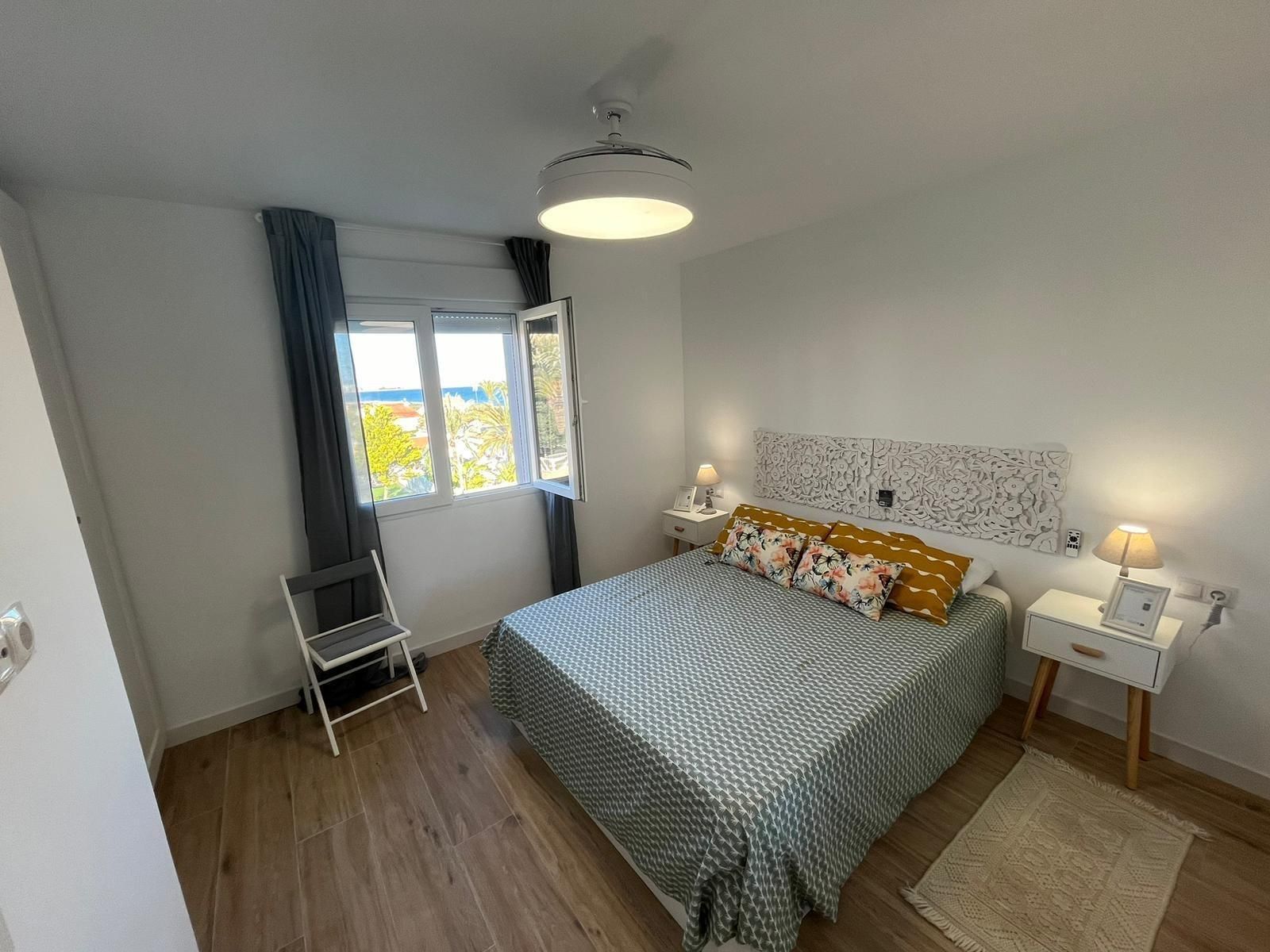 3-Bedroom Apartment in Punta Prima, Torrevieja - Image 29