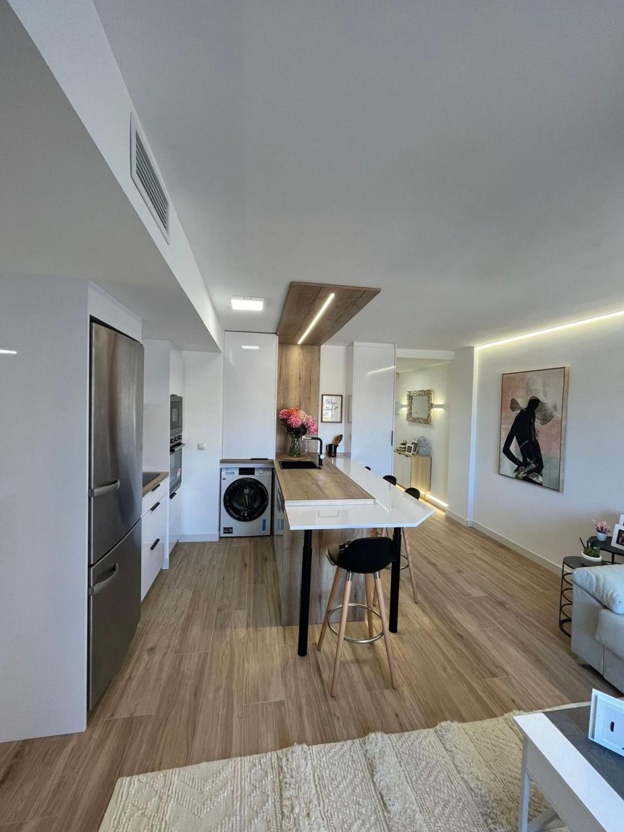 3-Bedroom Apartment in Punta Prima, Torrevieja - Image 5