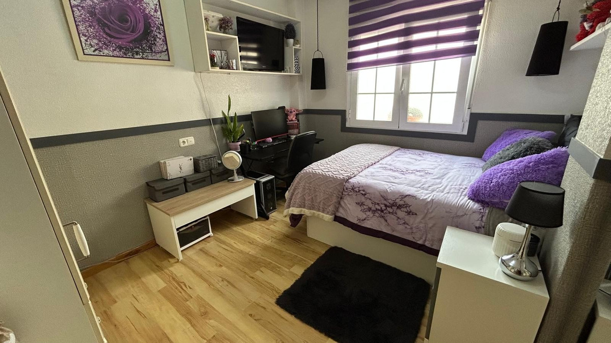 3-Bedroom Semi-Detached House in  Los Montesinos | Sunny ... - Image 22