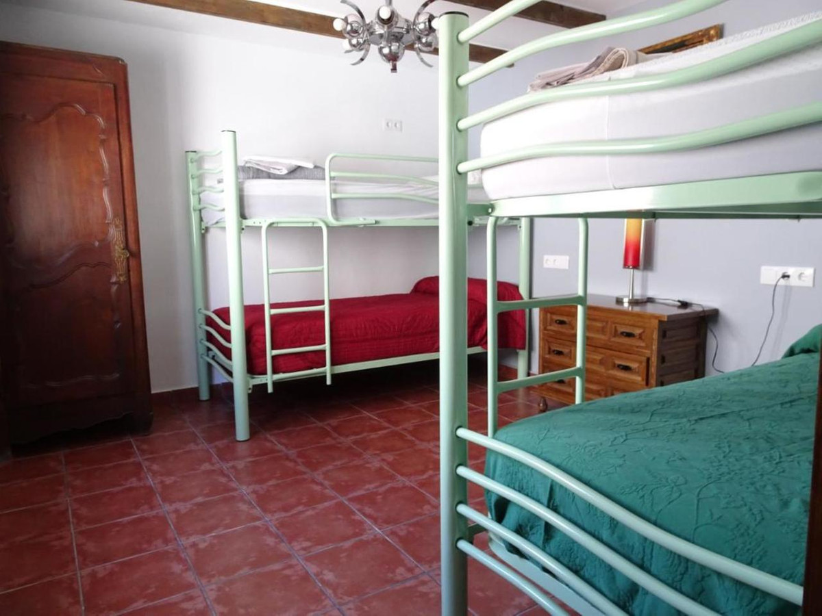 9-Bedroom Detached House in Cabo Roig, Orihuela Costa | S... - Image 11