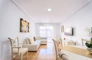 Appartement de 4 Chambres à Estacion de Autobuses, Torrevieja