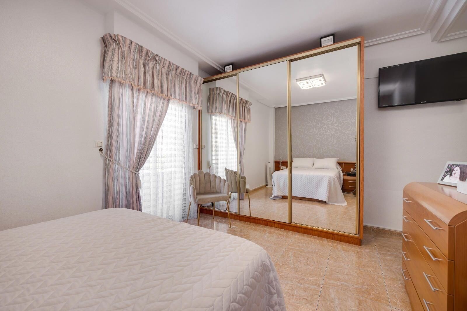 5-Bedroom Apartment in Torrevieja, Torrevieja - Image 26