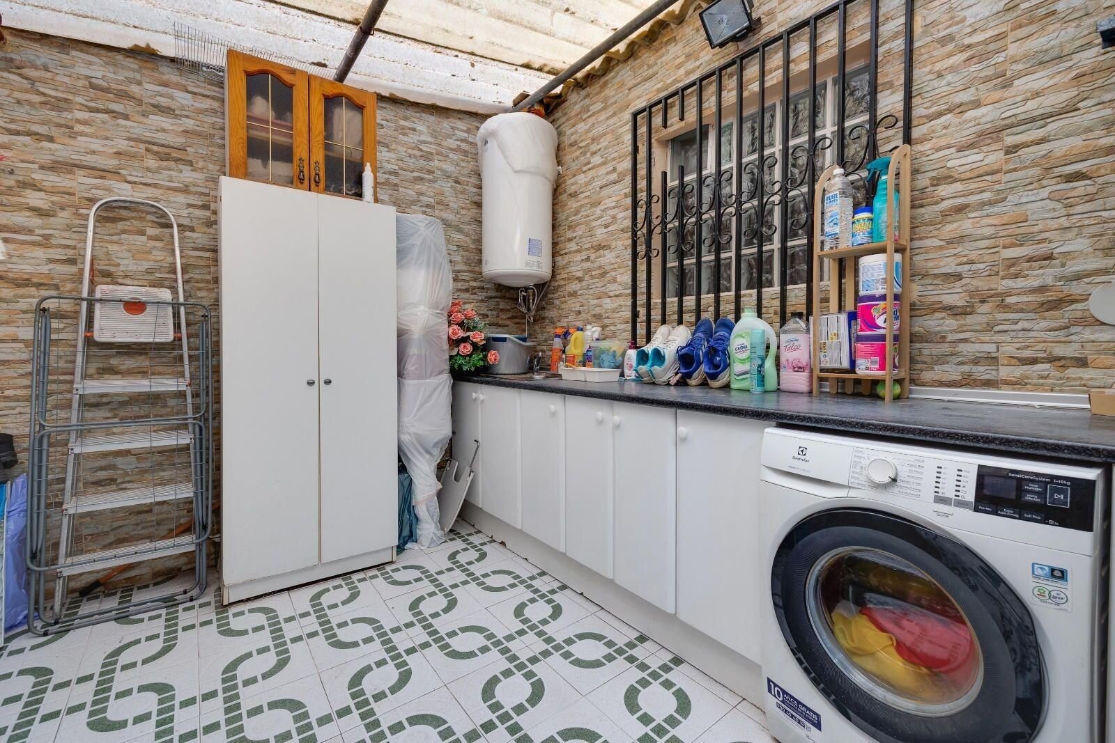 5-Bedroom Apartment in Torrevieja, Torrevieja - Image 28