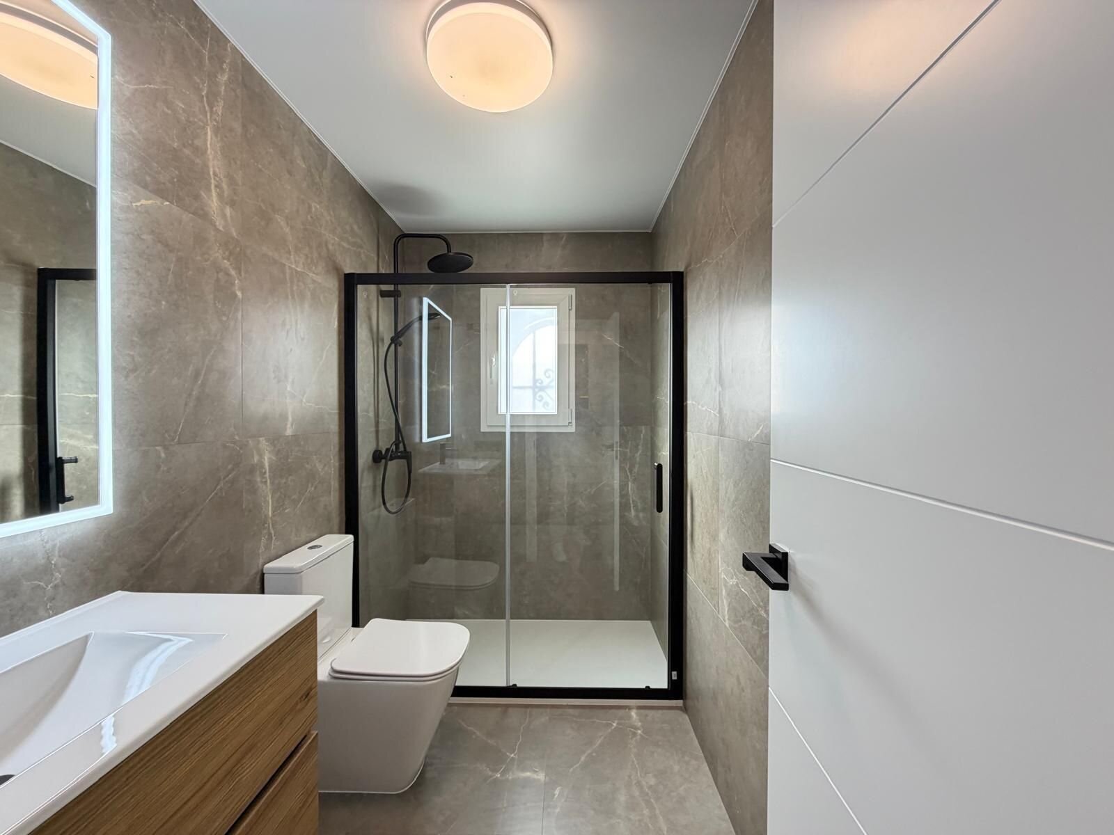 2-Bedroom House in Sector 25, Torrevieja - Image 31