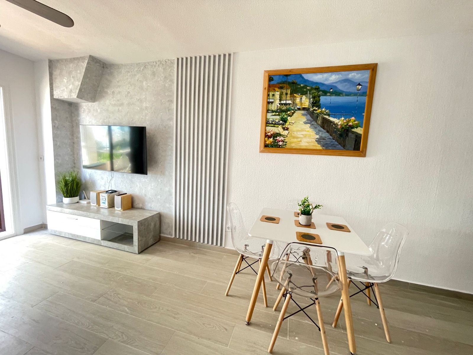 2-Bedroom Apartment in Cabo Roig, Cabo Roig - Image 3