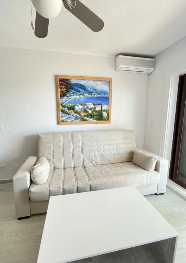 2-Bedroom Apartment in Cabo Roig, Cabo Roig - Image 4