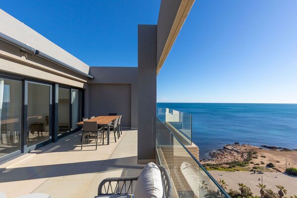 3-Zimmer Dachgeschosswohnung in Punta Prima, Torrevieja