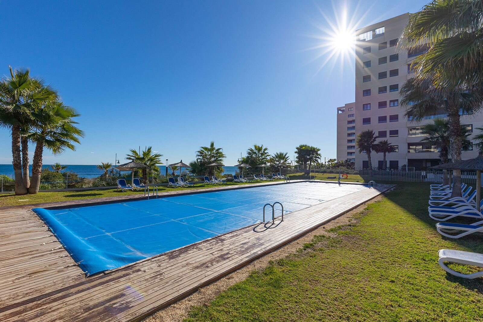 Penthous z 3 Sypialniami w Punta Prima, Torrevieja - Image 49