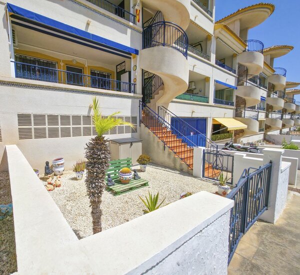 2-Bedroom Apartment in Las Filipinas, Orihuela Costa