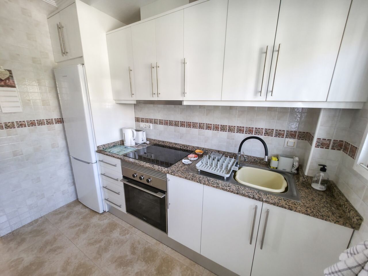 2-Bedroom Apartment in Las Filipinas, Orihuela Costa - Image 14
