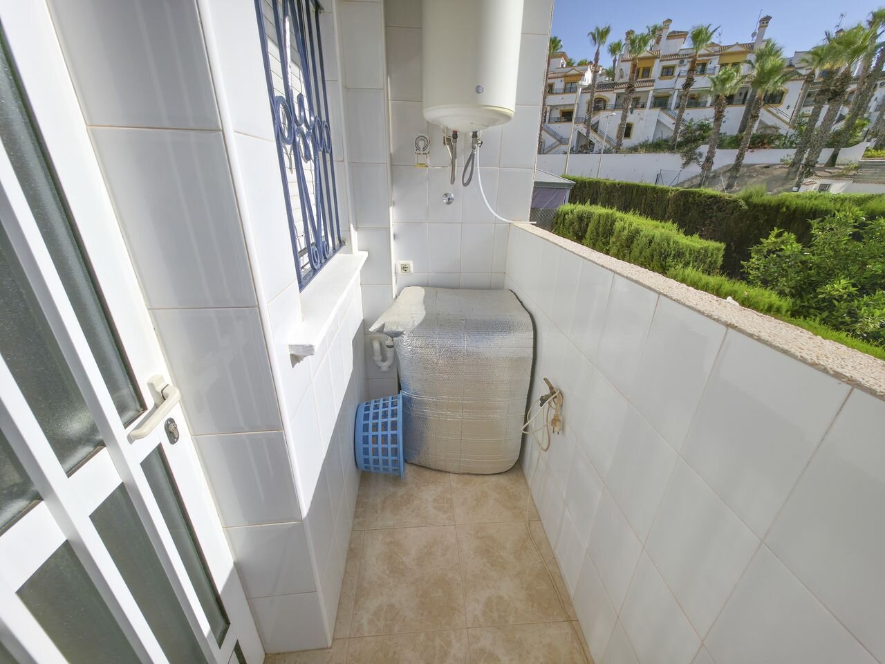 2-Bedroom Apartment in Las Filipinas, Orihuela Costa - Image 28